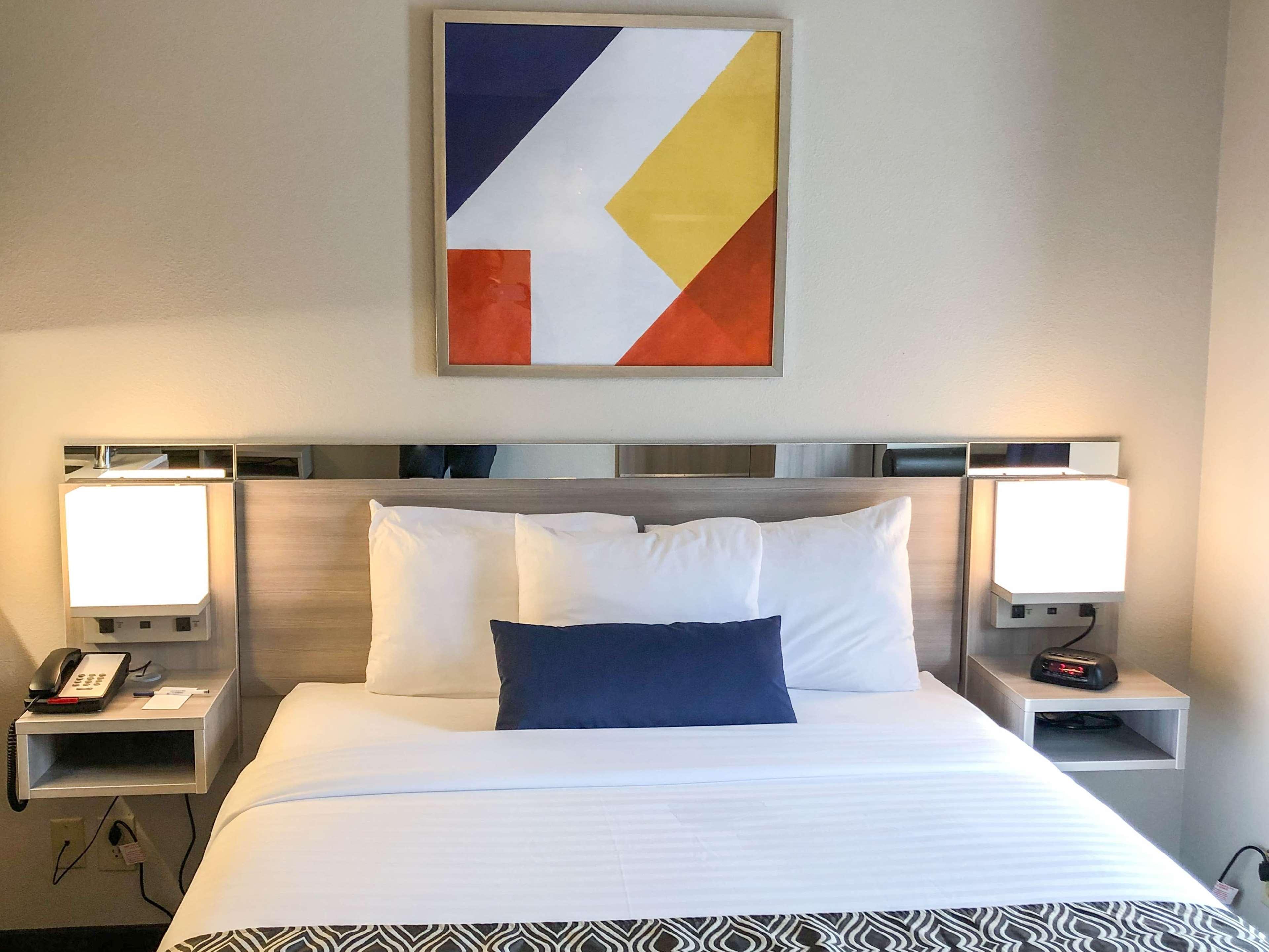 Microtel Inn & Suites By Wyndham Eagan/St Paul Exteriör bild