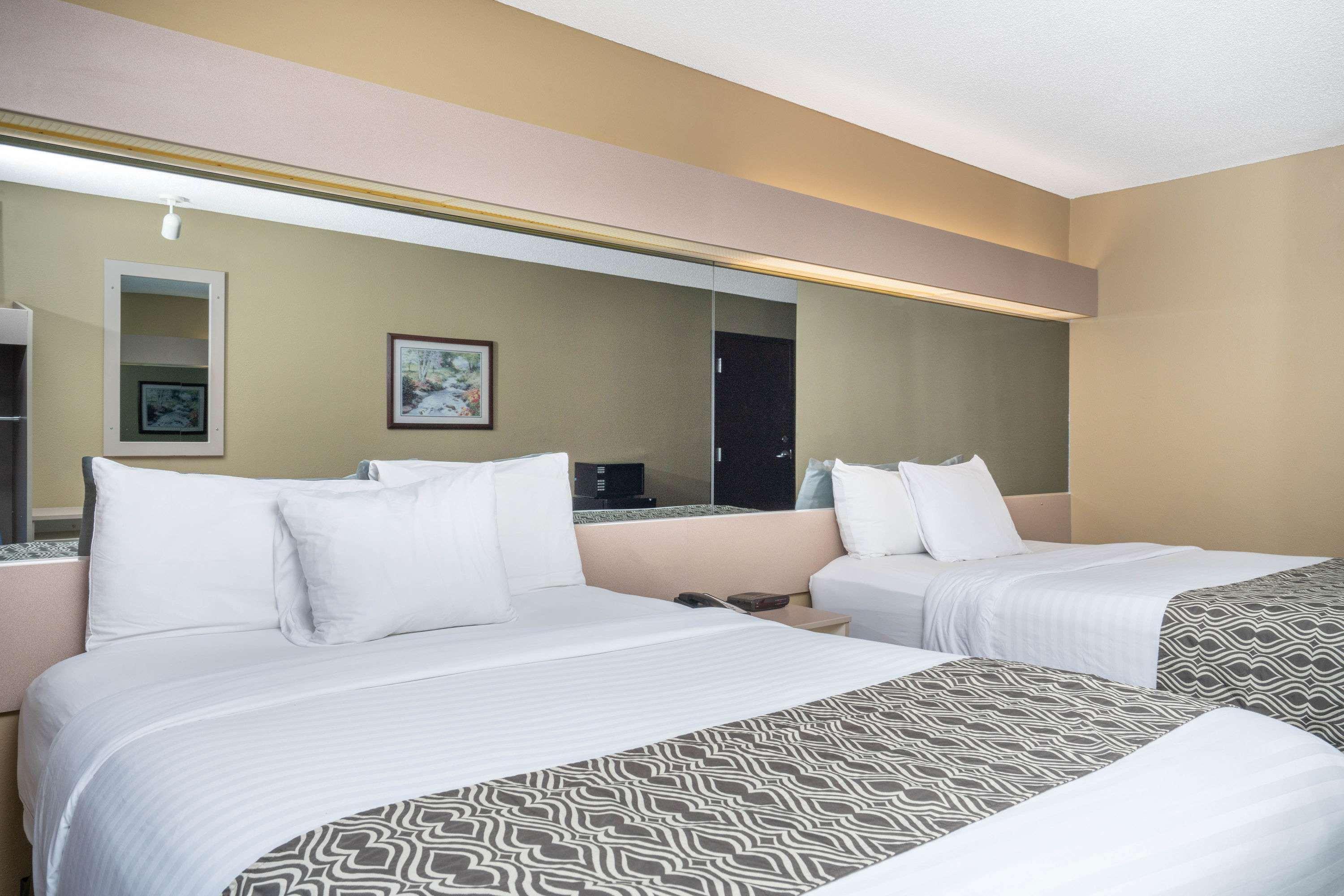 Microtel Inn & Suites By Wyndham Eagan/St Paul Exteriör bild