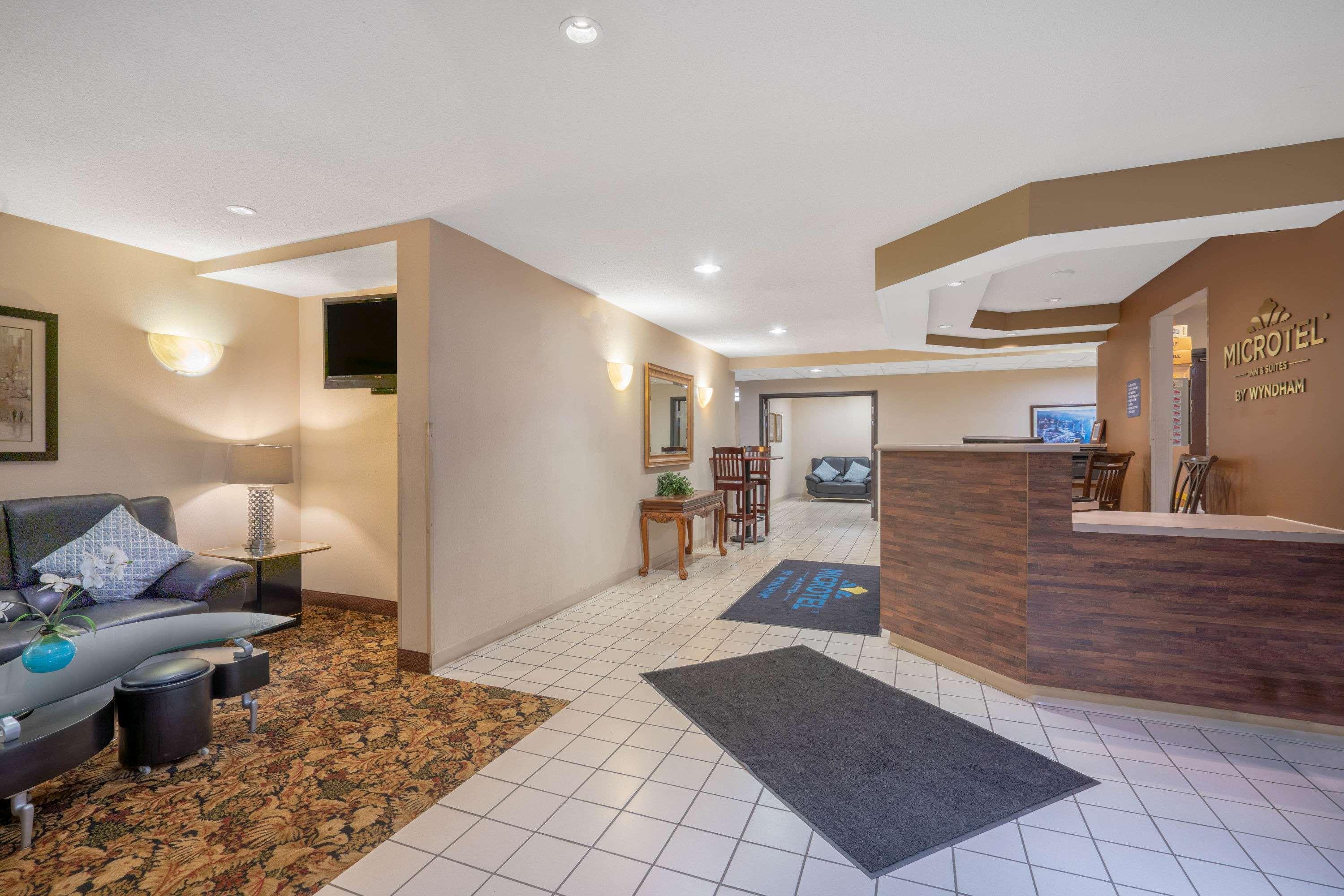 Microtel Inn & Suites By Wyndham Eagan/St Paul Exteriör bild