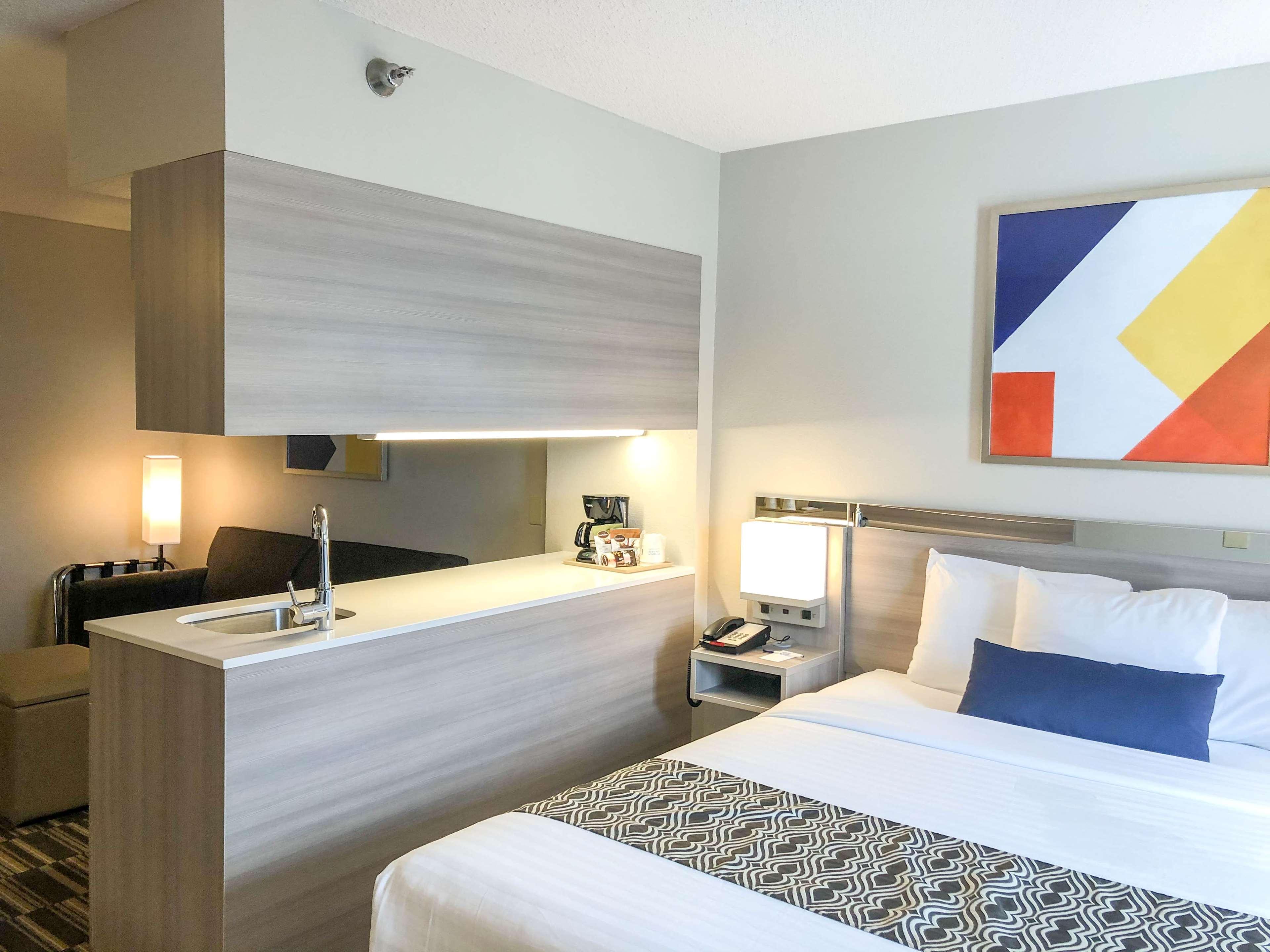 Microtel Inn & Suites By Wyndham Eagan/St Paul Exteriör bild