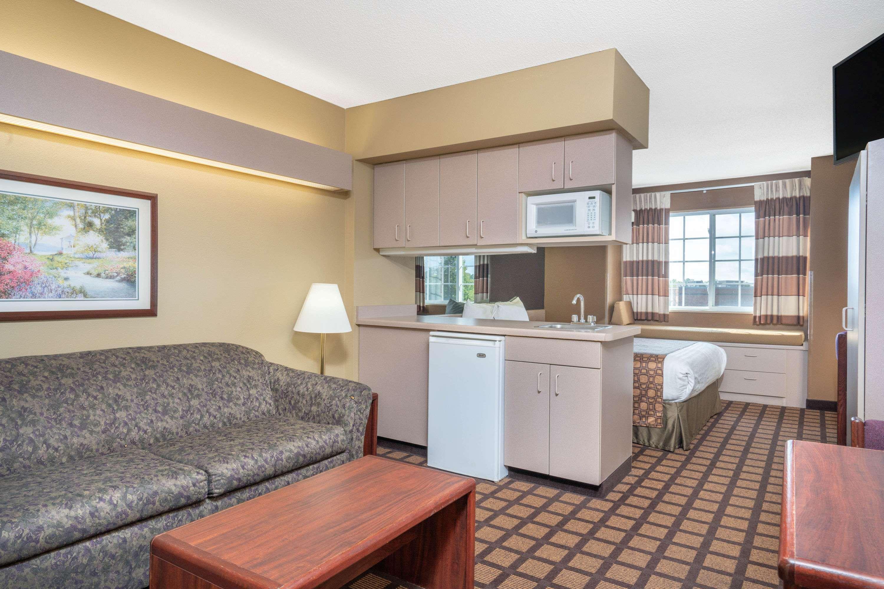 Microtel Inn & Suites By Wyndham Eagan/St Paul Exteriör bild